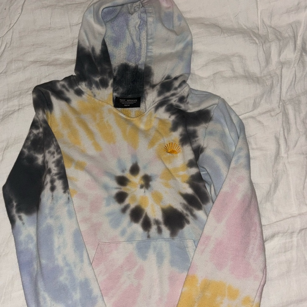 Tiny Whales size 12/14 sweatshirt